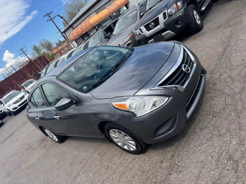 2016 Nissan Versa 1.6 S