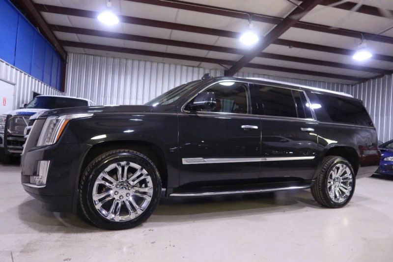 2019 Cadillac Escalade ESV Luxury