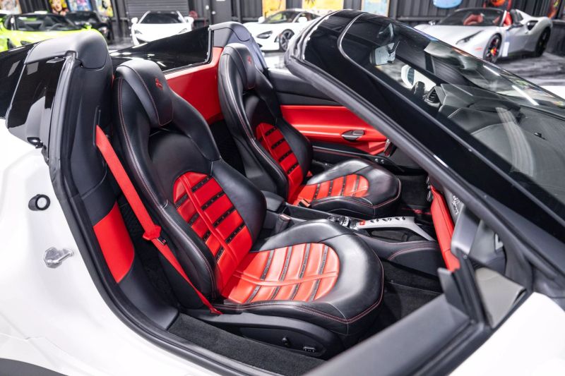 https://imagesdl.dealercenter.net/800/600/202506-228c8029f12b420ab96dd27507d08d57.jpg