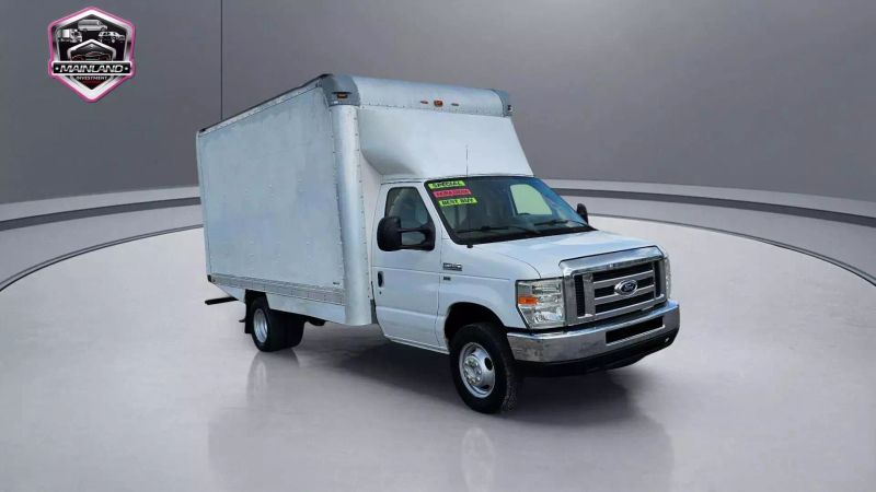 2016 Ford E-Series E-350 SD