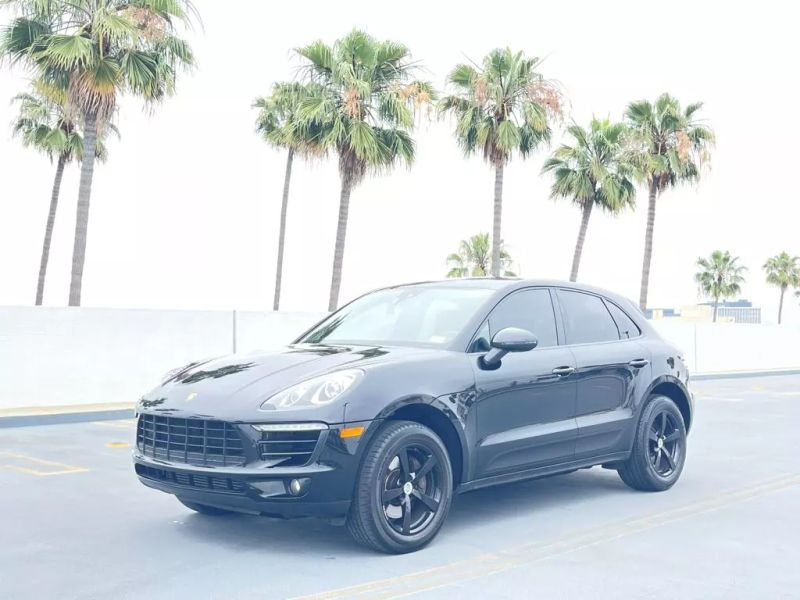 2018 Porsche Macan Base