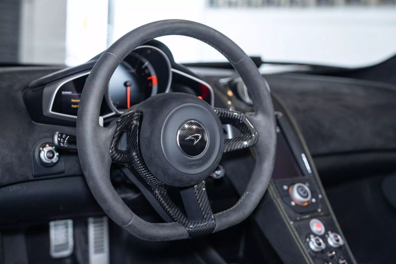 https://imagesdl.dealercenter.net/800/600/202506-27374827b82149fc865c0e7b0ee25c8b.jpg