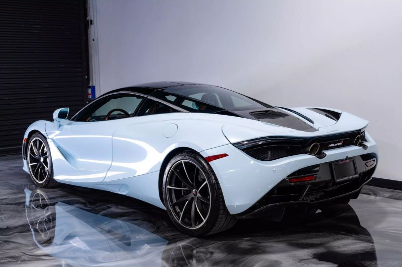 https://imagesdl.dealercenter.net/800/600/202506-290198f6b1974f9181b0adf00bf27b94.jpg