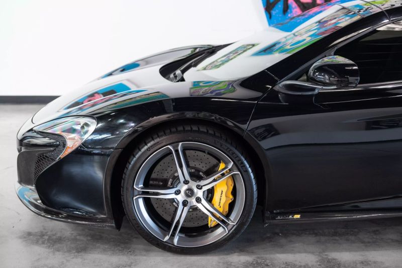https://imagesdl.dealercenter.net/800/600/202506-2af7f3abc17341b2a250efb9ea31ca96.jpg