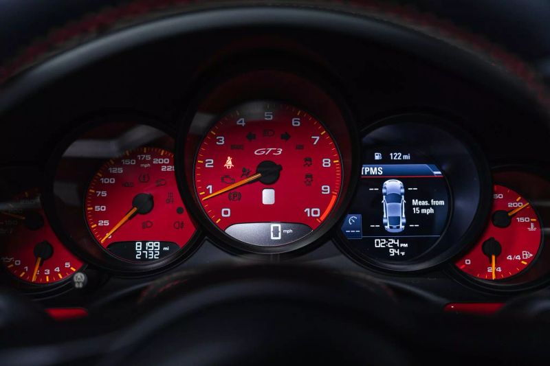 https://imagesdl.dealercenter.net/800/600/202506-2fb6da5cbd3a45a1b6e69d1ebad4c327.jpg