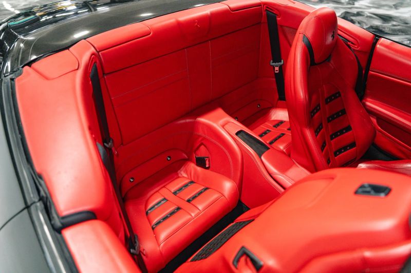 https://imagesdl.dealercenter.net/800/600/202506-31001af04a834c4085badf21e595d4c9.jpg