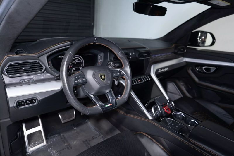 https://imagesdl.dealercenter.net/800/600/202506-3c45abd179bd49e79dc6acfe5f7cdeb6.jpg
