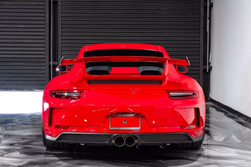 https://imagesdl.dealercenter.net/800/600/202506-3f7c93d01c164d4a8041dc7645d2c030.jpg