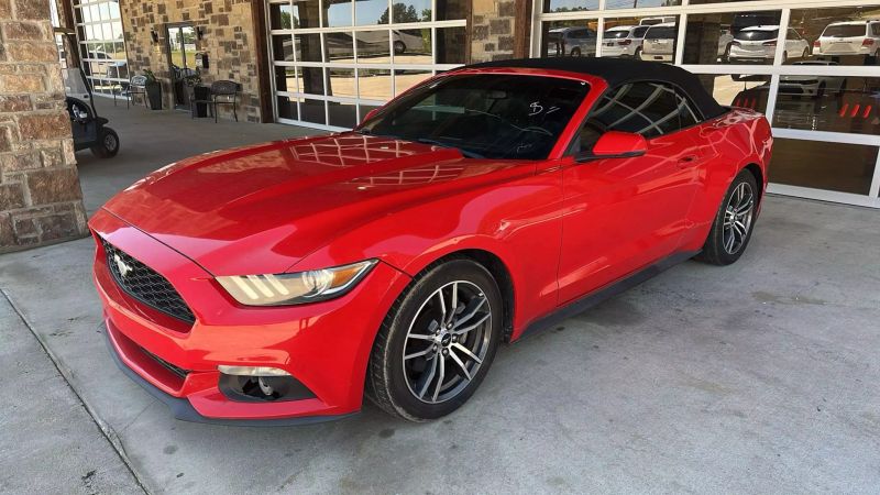2017 Ford Mustang EcoBoost Premium