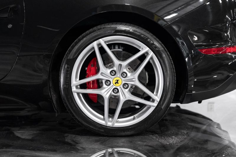 https://imagesdl.dealercenter.net/800/600/202506-48d3b4088c3543cebaafd29190006c24.jpg