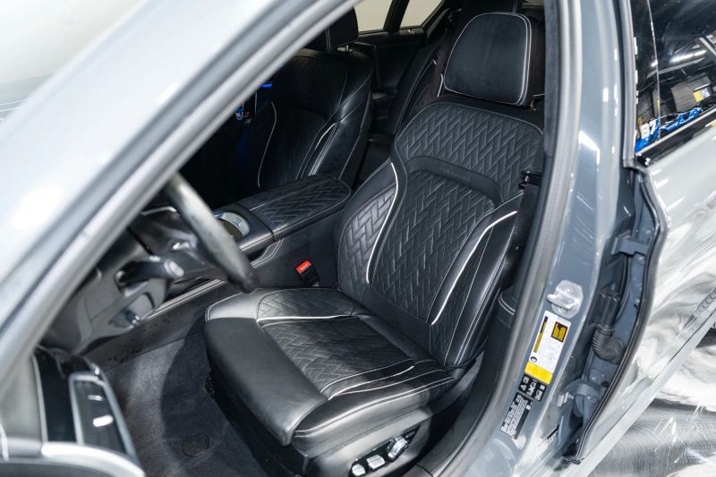 https://imagesdl.dealercenter.net/800/600/202506-49027593ab5e424982dfdc5d212f4868.jpg