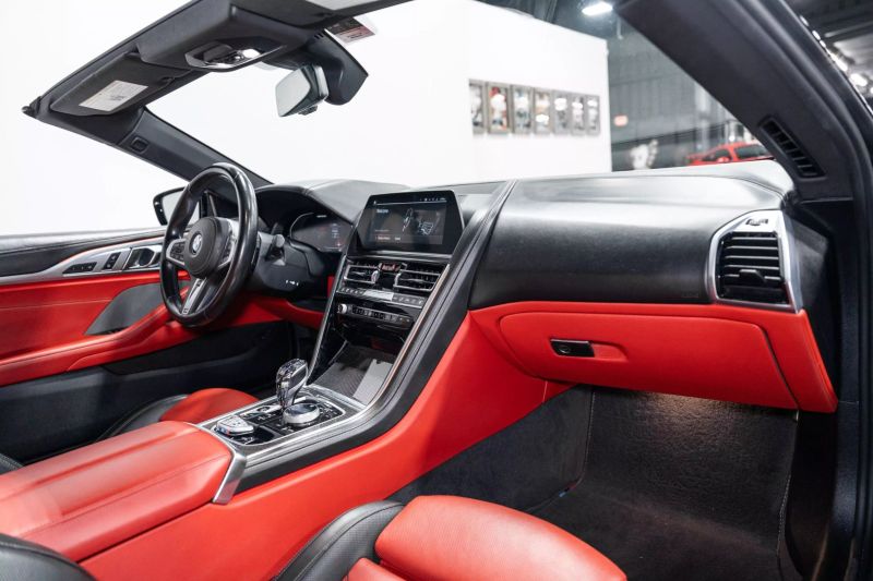 https://imagesdl.dealercenter.net/800/600/202506-497a42c283a24960b42a889402e085ad.jpg