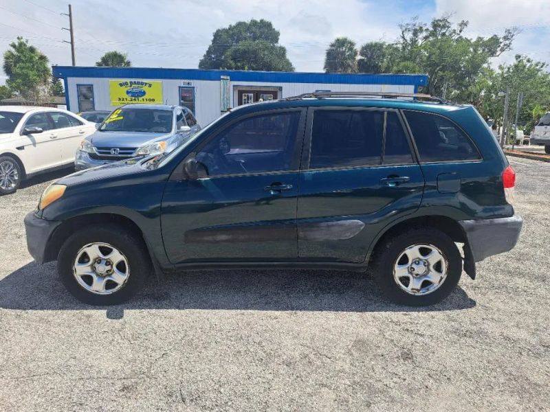 2001 Toyota RAV4 Base