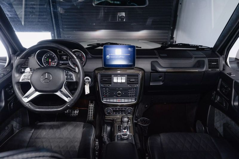 https://imagesdl.dealercenter.net/800/600/202506-4f6c8ded1ce04fccb594844bb0555685.jpg