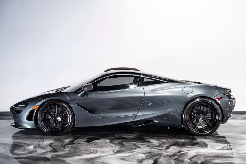 https://imagesdl.dealercenter.net/800/600/202506-53f8fe6592c3440195fb932b607044e0.jpg