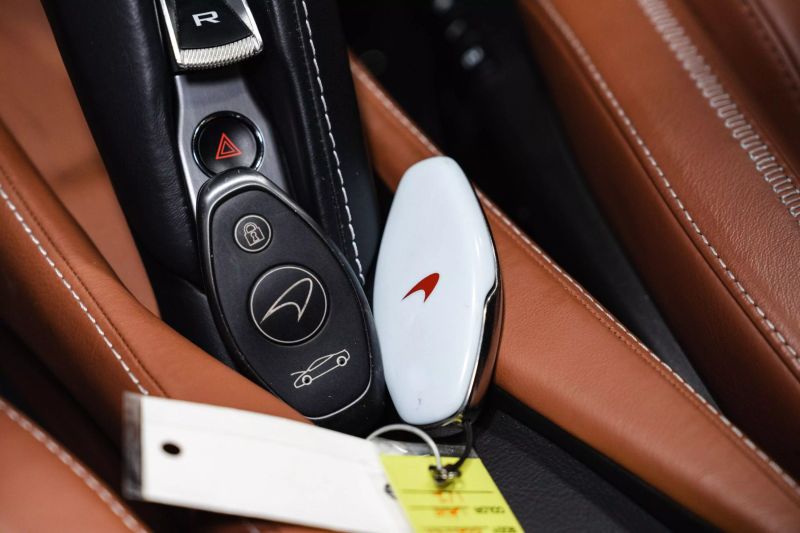 https://imagesdl.dealercenter.net/800/600/202506-564e5dd87fda49a08c6dd24247444573.jpg