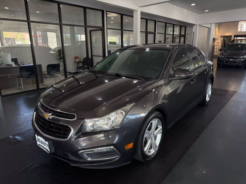 2015 Chevrolet Cruze 2LT Auto