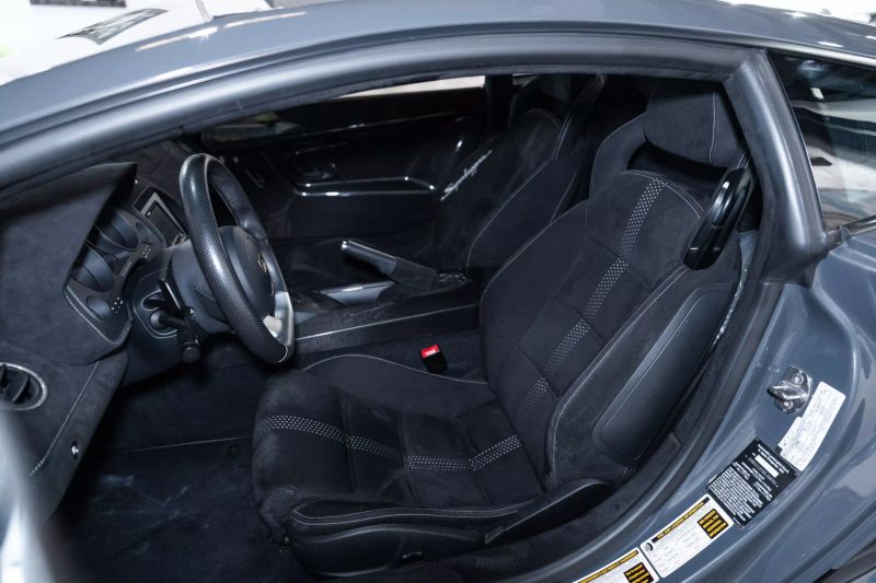https://imagesdl.dealercenter.net/800/600/202506-576d5b913445499e9f0e7757699c4c44.jpg