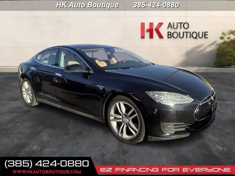 2015 Tesla Model S 70D
