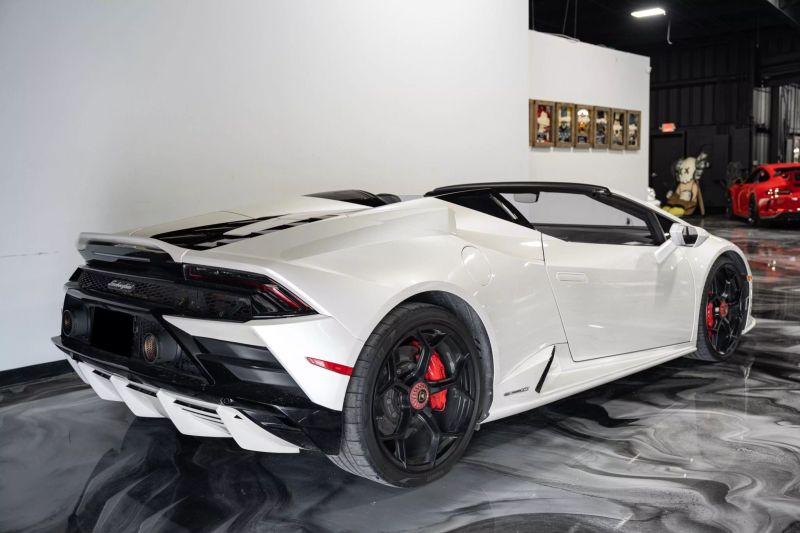 https://imagesdl.dealercenter.net/800/600/202506-59a0b40064ff4101b286498a2f097a9a.jpg