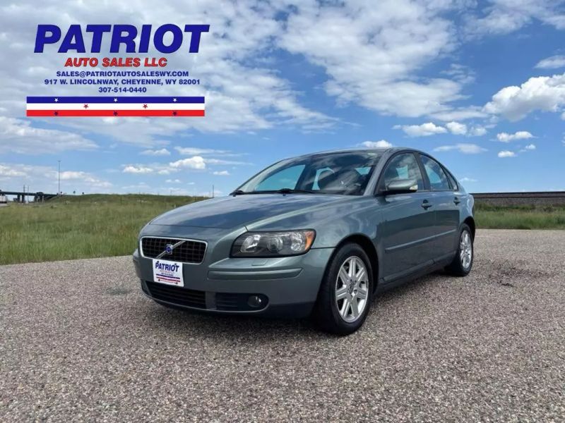 2004 Volvo S40 T5