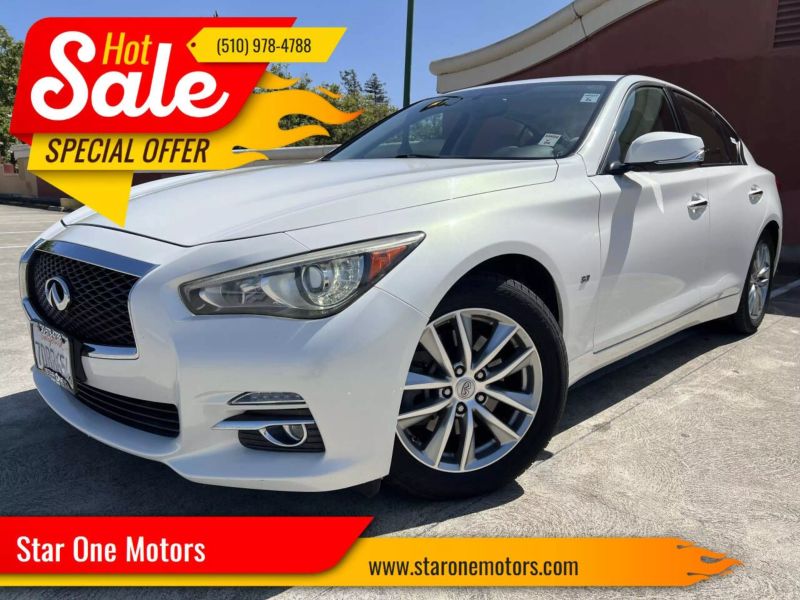 2014 Infiniti Q50 Premium