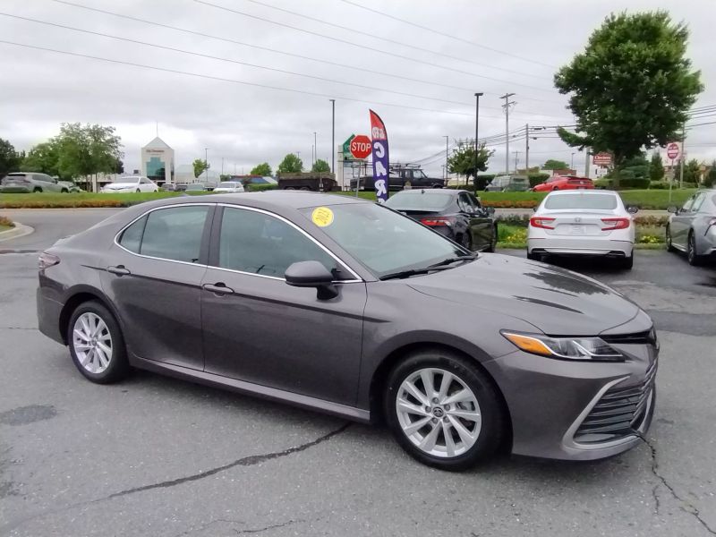 2023 Toyota Camry LE