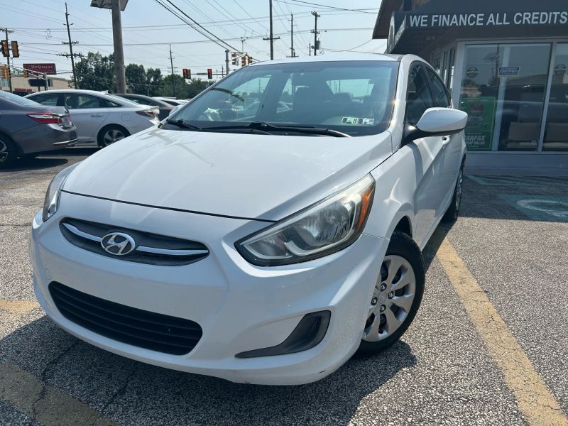 2017 Hyundai Accent SE