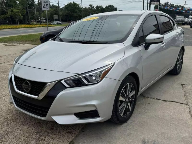 2021 Nissan Versa SV