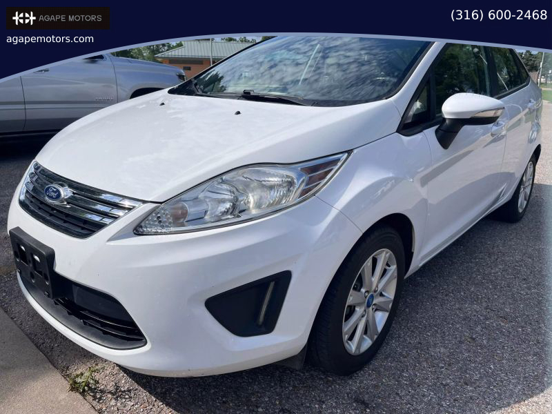 2013 Ford Fiesta SE