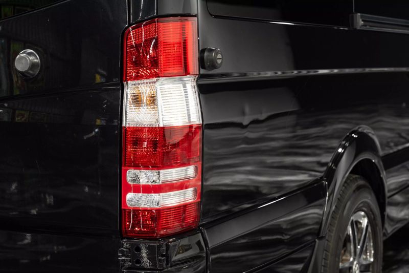 https://imagesdl.dealercenter.net/800/600/202506-6fd5eb6d3762422c87486e70620db051.jpg