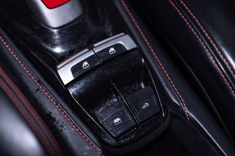 https://imagesdl.dealercenter.net/800/600/202506-7280b431a5704b91be14d49e528c975d.jpg