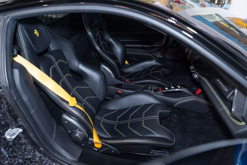 https://imagesdl.dealercenter.net/800/600/202506-731443b47bfc4570aa3e60860d2f386f.jpg