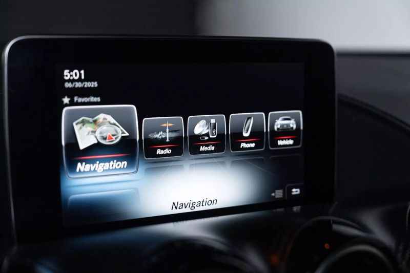 https://imagesdl.dealercenter.net/800/600/202506-73bb1417e41a44e6b842ce3bd9105b77.jpg