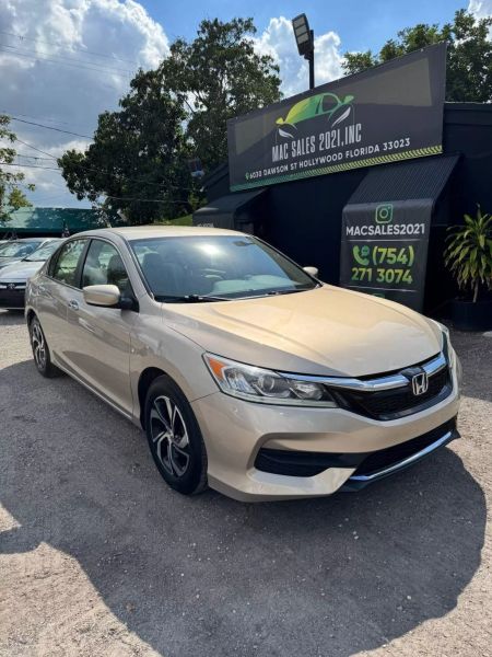 2017 Honda Accord  - $13900