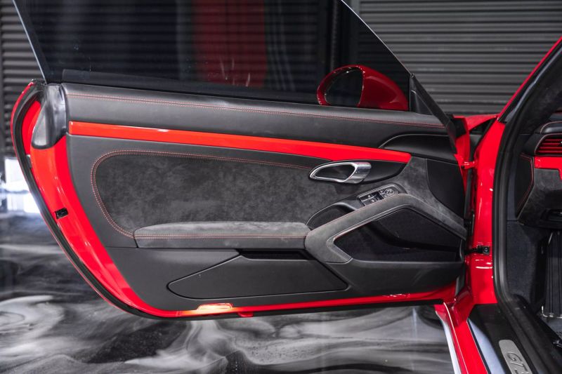 https://imagesdl.dealercenter.net/800/600/202506-81f44cadebf849d28ad020142b2e04a8.jpg