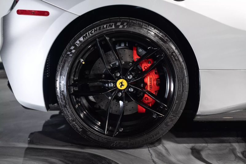 https://imagesdl.dealercenter.net/800/600/202506-8728bd0ff83149489e6cc429180118c2.jpg