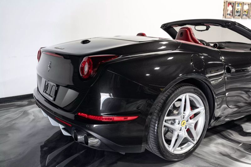 https://imagesdl.dealercenter.net/800/600/202506-886e8dcc702a4bf48b0246aba25dbaf5.jpg