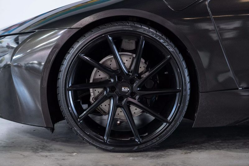 https://imagesdl.dealercenter.net/800/600/202506-8a83e616f6cc4f39ab1ac042d9734442.jpg