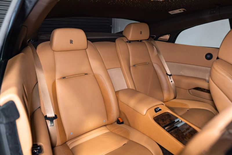https://imagesdl.dealercenter.net/800/600/202506-8f09c386a2234ef98f668888b34e5331.jpg