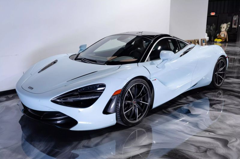 https://imagesdl.dealercenter.net/800/600/202506-90e82e8c48e34b6d9dca78555bc234b1.jpg