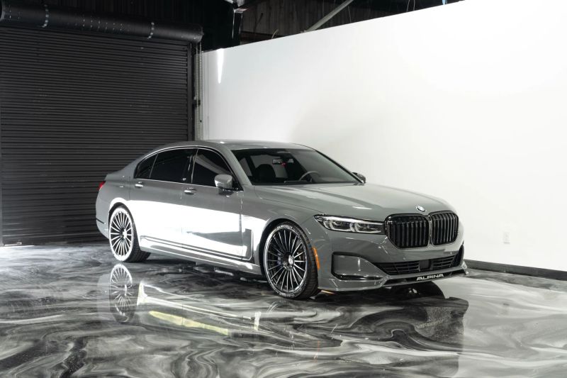 https://imagesdl.dealercenter.net/800/600/202506-92617ac986d045fbb509a31070ac8f3e.jpg