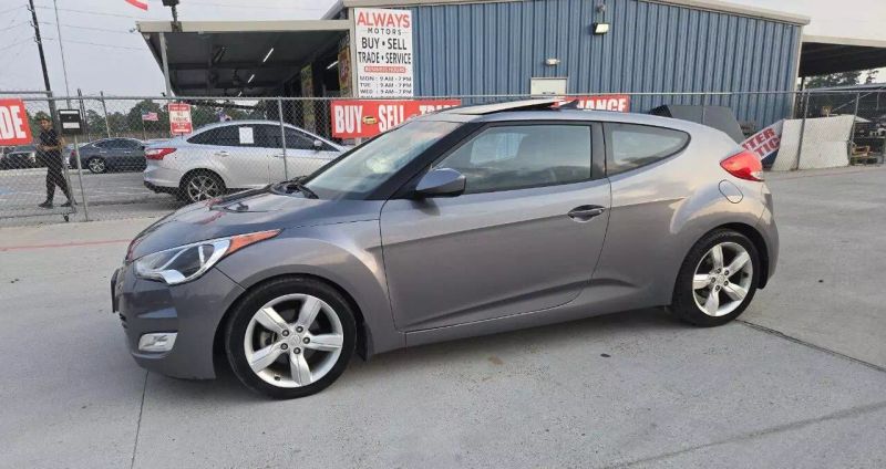 2014 Hyundai Veloster Base