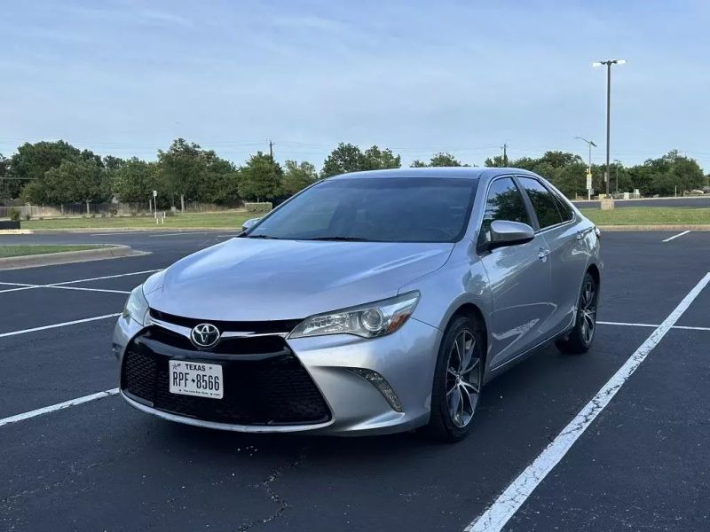 2016 Toyota Camry XSE
