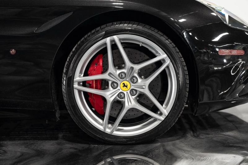 https://imagesdl.dealercenter.net/800/600/202506-9dccd3d0191444bbb6a86d12e8f00dca.jpg