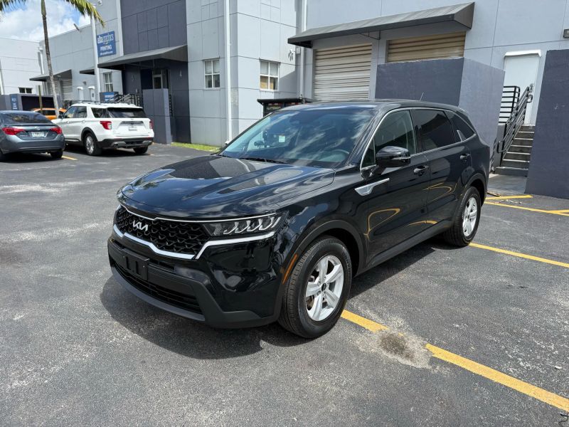 2023 Kia Sorento LX