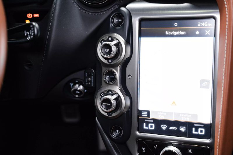 https://imagesdl.dealercenter.net/800/600/202506-b9bf9376edda4a85a7e404ebf28c8ad8.jpg