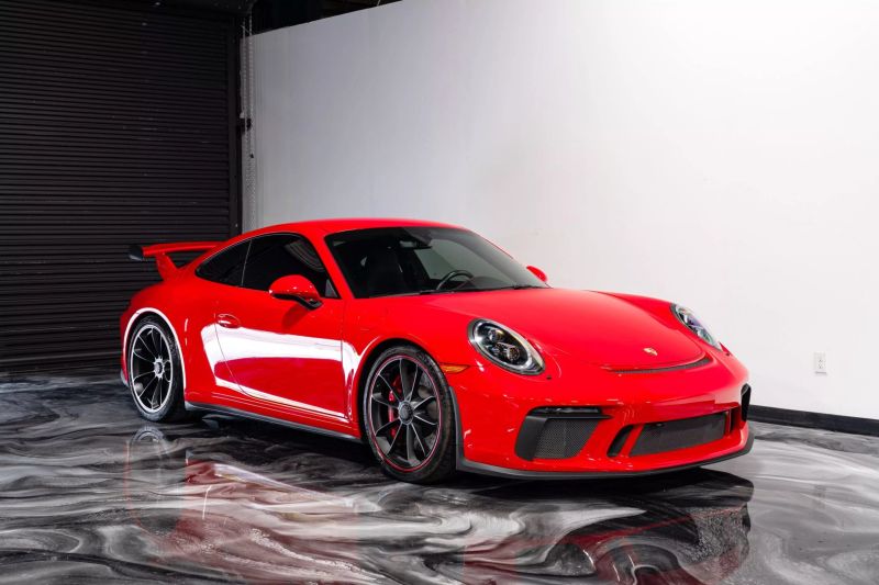 https://imagesdl.dealercenter.net/800/600/202506-c2a92a8f72c34671be33d788e8ef92b1.jpg