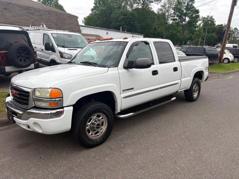2004 GMC Sierra 2500 SLE
