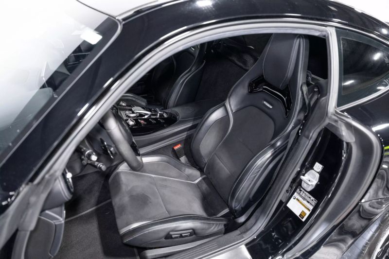 https://imagesdl.dealercenter.net/800/600/202506-c57e4aca06574827a3eab820ecac36cf.jpg